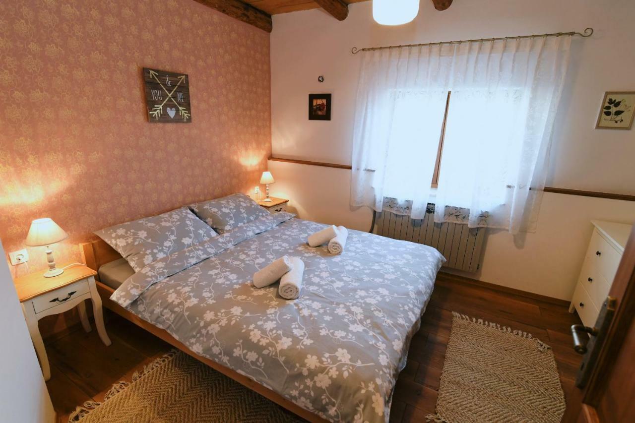 Holiday Home Ivana Pasjak Ngoại thất bức ảnh