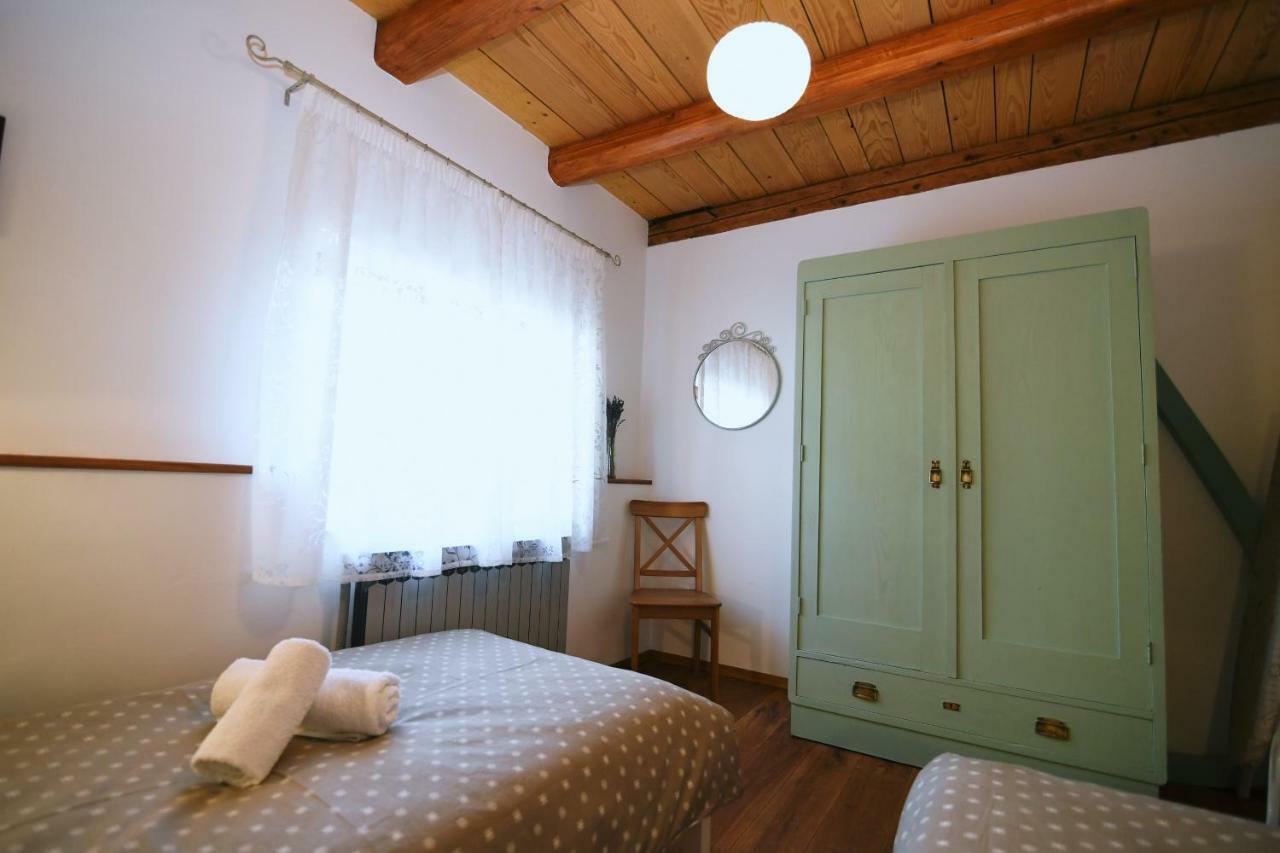 Holiday Home Ivana Pasjak Ngoại thất bức ảnh
