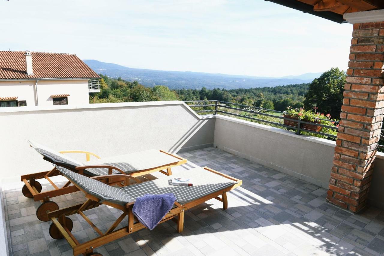 Holiday Home Ivana Pasjak Ngoại thất bức ảnh