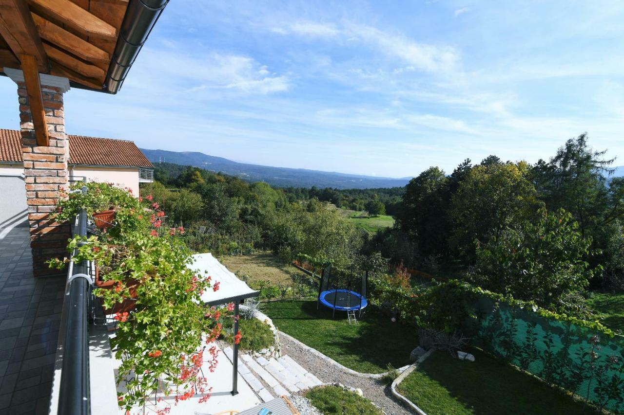 Holiday Home Ivana Pasjak Ngoại thất bức ảnh